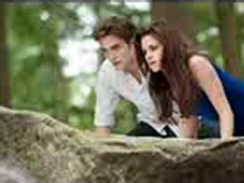 Twilight Saga Breaking Dawn online watch cinemovmax.com