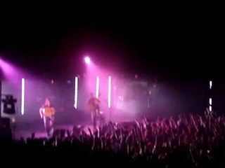 Staind - Comfortably Numb Roberts Stadium Evansville IN September 19 2006