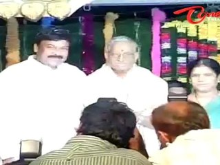 Chiru at Film Nagar Temple - Chiranjeevi - Murali Mohan
