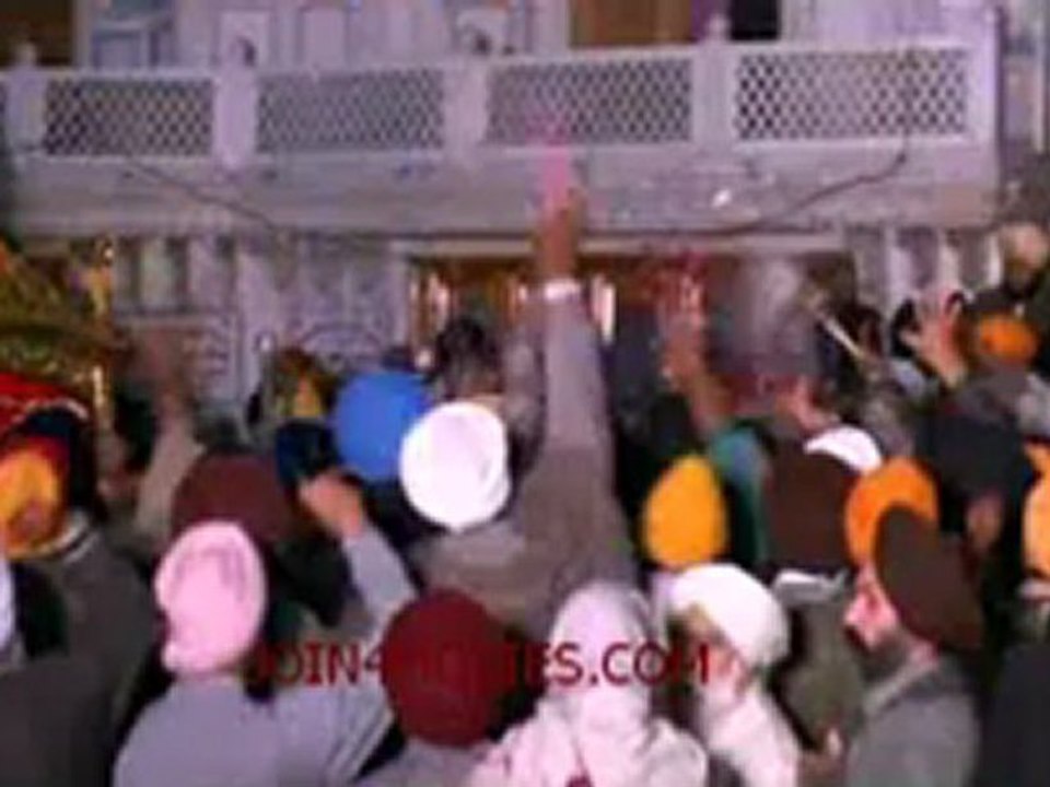 Sat Sri Akal 2008_clip4