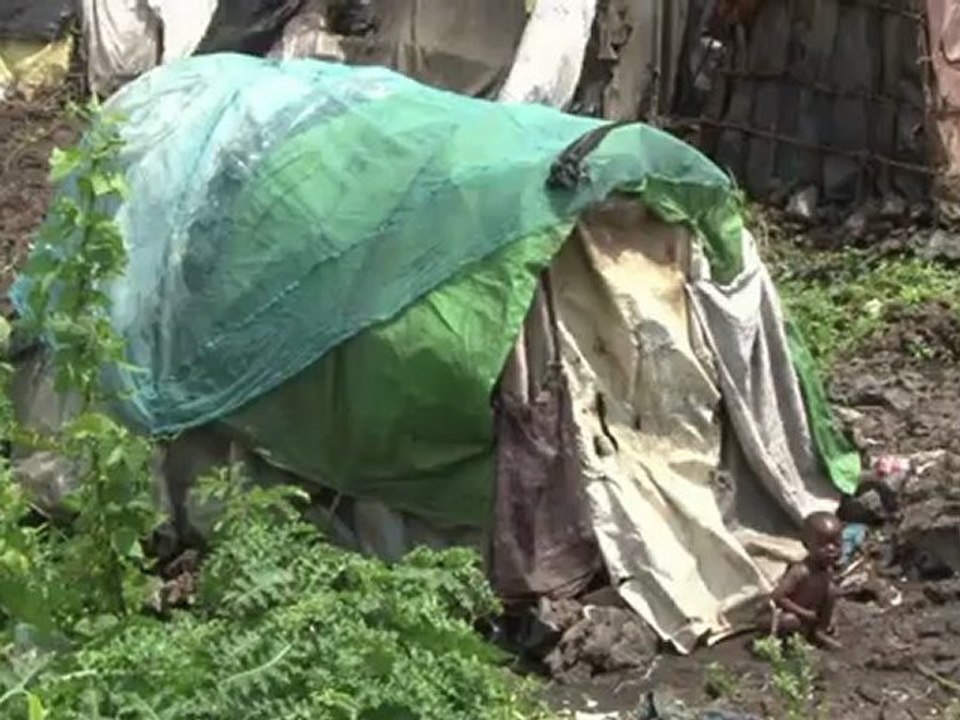 Milhares de civis em fuga no Congo