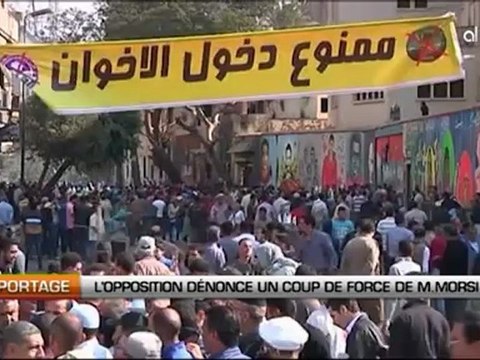 Egypte: Mohamed Morsi provoque la colère
