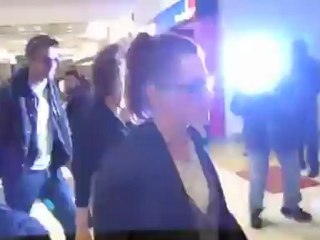 Роберт в аэропорту Нью-Йорка 23/11/2012