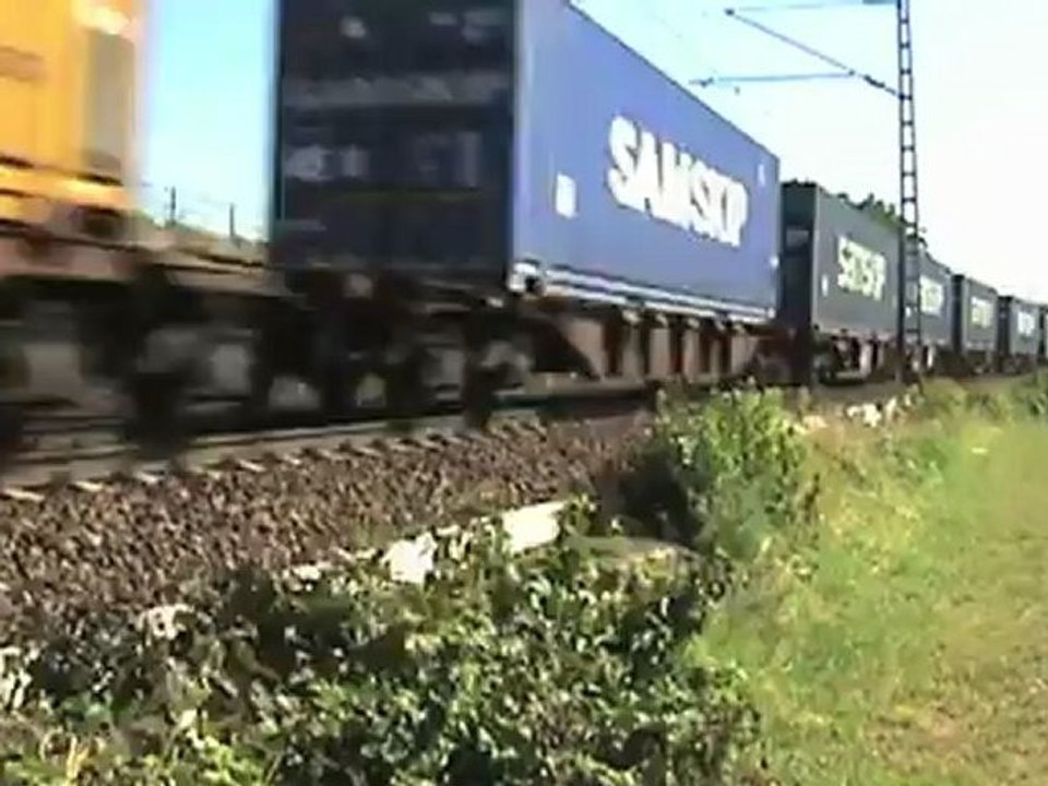 Züge bei Hattenheim,Ultraschallschienenprüfzug UST96,Re482, Alpha Trains 145,155,ERS 189,185,428