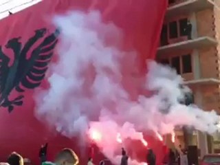 Vendosja e flamurit ne Diber