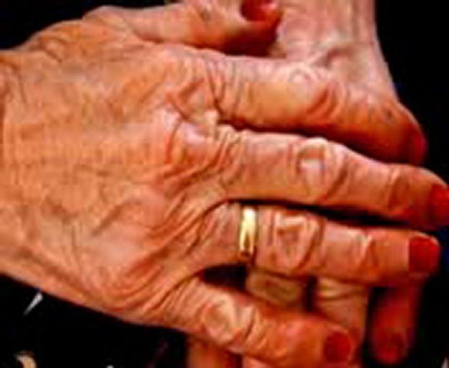 !! DUYURU  SİTEYE GİREMEYENLER MESENEYİ EKLESİN  seslisohbetimiz