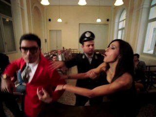 Tus-Τους-Χρηστος Τουσης & Ακης Δείξιμος & Ελισάβετ Σπανού Παντελάκης 2012 Official Music Video Clip