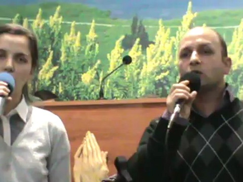 RAMONA & LOY VASS (Să-i cântăm D-lui...)