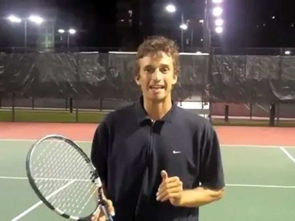 TENNIS VOLLEY | How To Hit A Tennis Volley