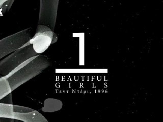 Advent Calendar: 1 |  Beautiful Girls