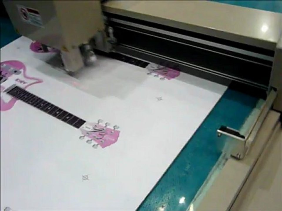 CNC cutting table for printed foam sign board,foam sign board cutting table for sale