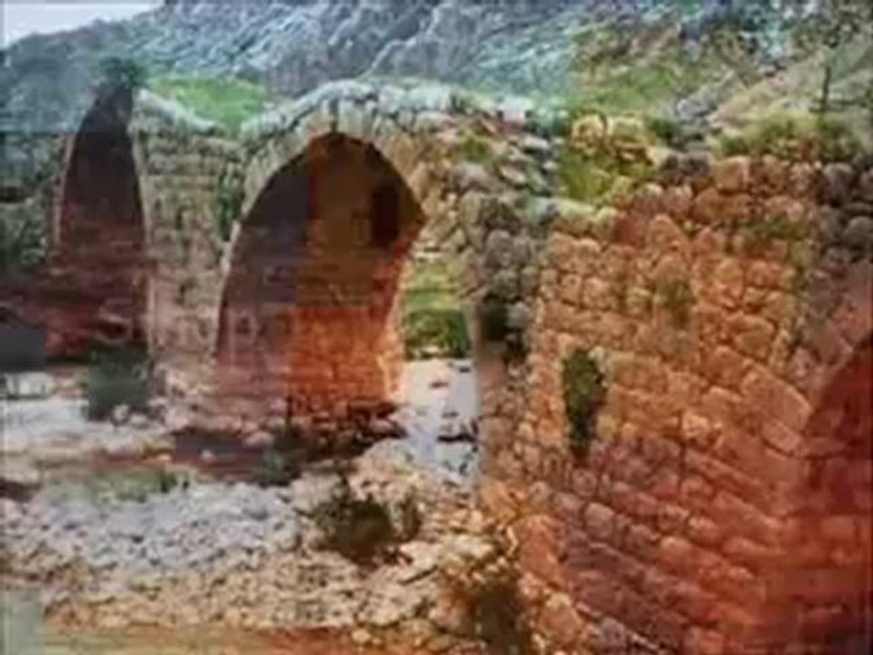 Sesliseviyore.com Nasıl Ölünmezki Toprağına Taşına Kurban Olunur .Mustafa Yıldızdoğan - ölürüm Türkiyem -