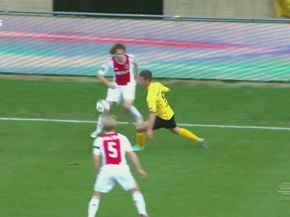 121125 Németh Krisztián gólpassza az Ajax ellen