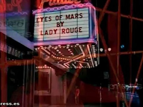 Marion Cotillard, femme fatale de rojo para 'W'