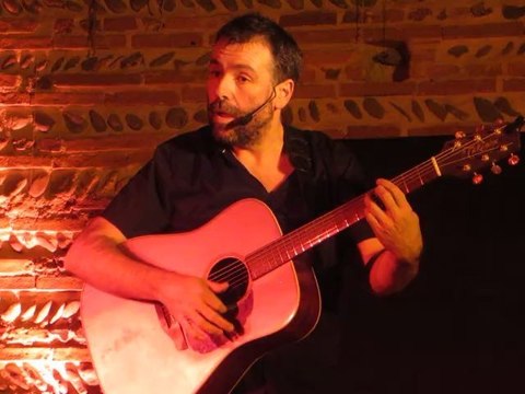 WALLY EN SPECTACLE Salle de la COMMANDERIE à POUCHARRAMET le 23 novembre 2012