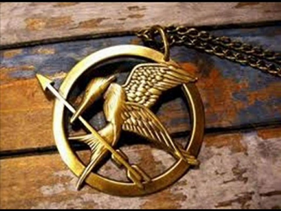 Safe and Sound (Hunger Games-Taylor Swift) cover by Gaelle