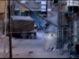 Répression de l'armée syrienne à Harasta, près de Damas