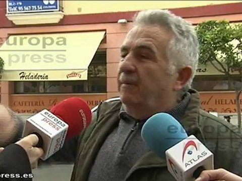 Anciano fallece tras desprenderse barandilla de balcón