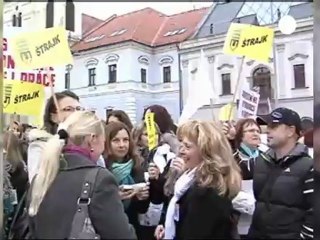 Slovakya'da öğretmenler greve gitti