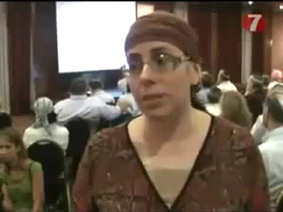 Israel is paying internet workers to manipulate online content