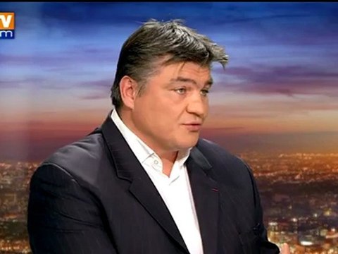 UMP : Douillet réagit aux propos prêtés à sarkozy