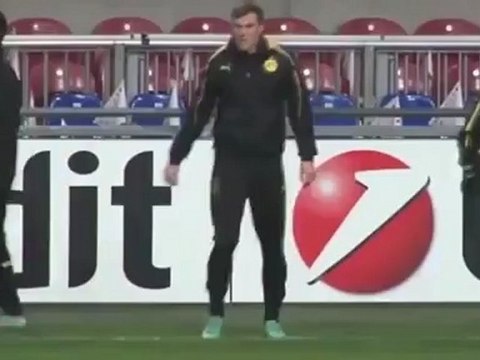 Seslizirve İsrail askerine kafa tutan kız VarmisinTaksime alican