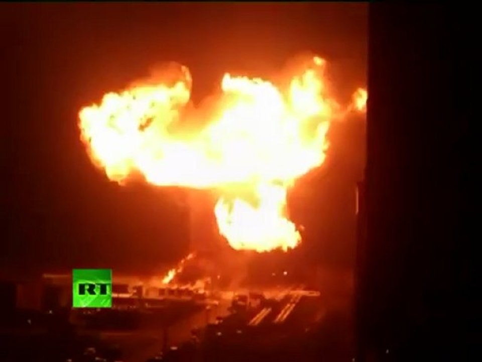 Giant gas blast video: Propane truck explodes in Russian city