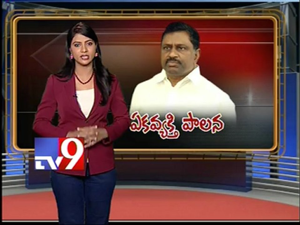 DL Ravindra reddy Fires on CM Kiran