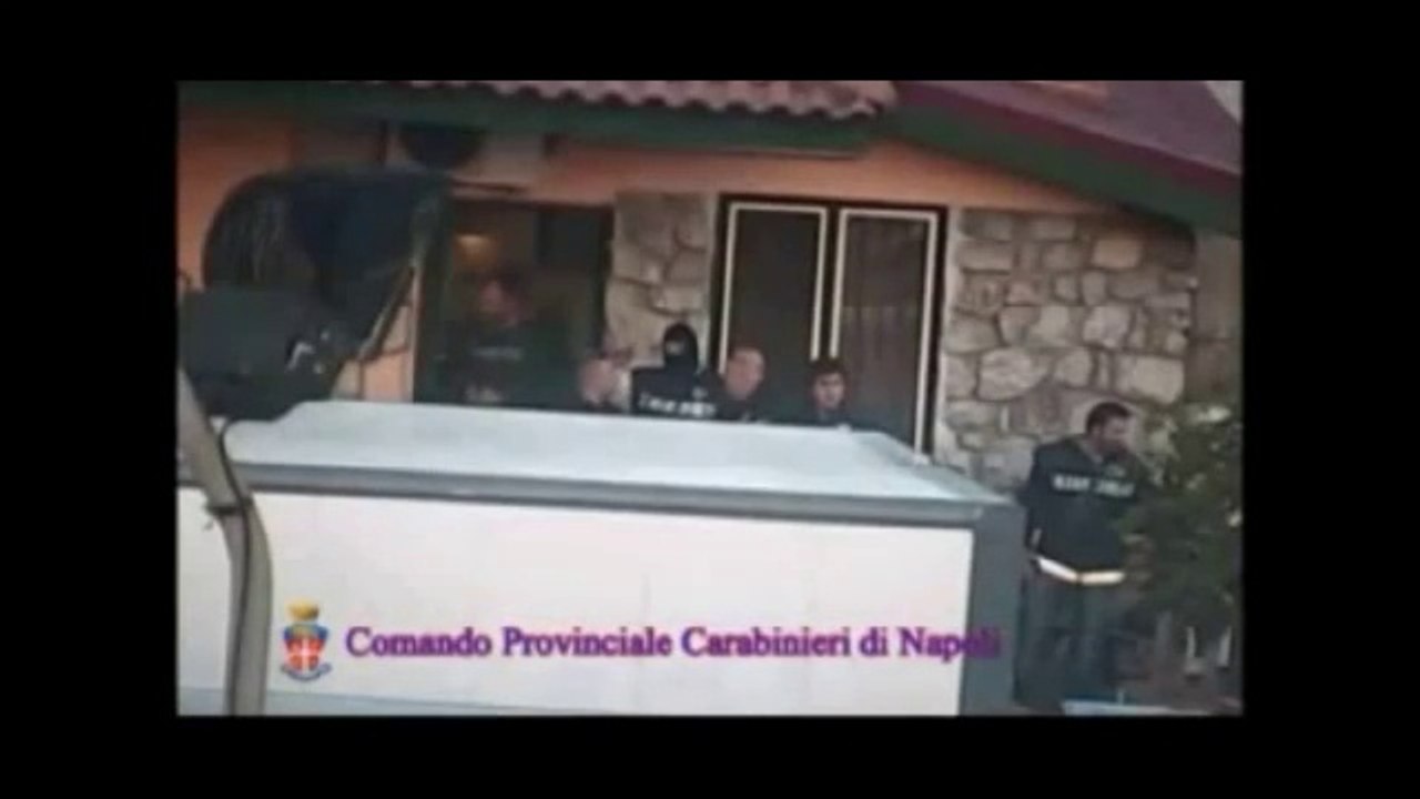 Angri (SA) - Arrestato Salvatore Paduano del clan Gionta di Torre Annunziata (25.11.12)