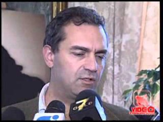 Napoli - De Magistris - Battaglia vinta dai bambini (live 22.11.12)