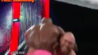 Ryback vs. Titus O_Neil - WWE Raw 11_26_12 Full Show