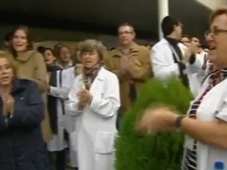 Los sindicatos cifran en un 85% el seguimiento de la primera huelga total de la Sanidad madrileña