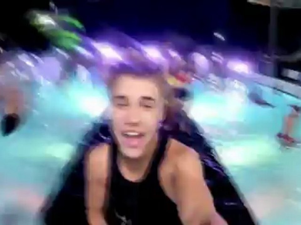 Justin Bieber ft. Nicki Minaj - Beauty And A Beat (Edson R'S Video Remix)