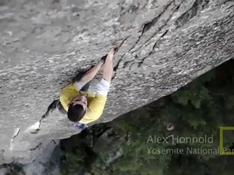 Alex Honnold escalade le Half Dome sans sécurité