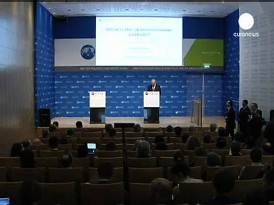 OECD, küresel büyüme tahminini düşürdü