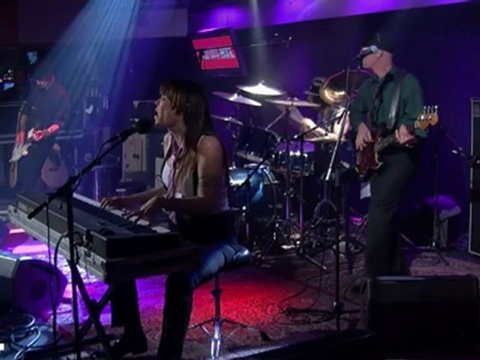 Thru the window of my mind - 02/13 -  Beth Hart en live dans les nocturnes RTL