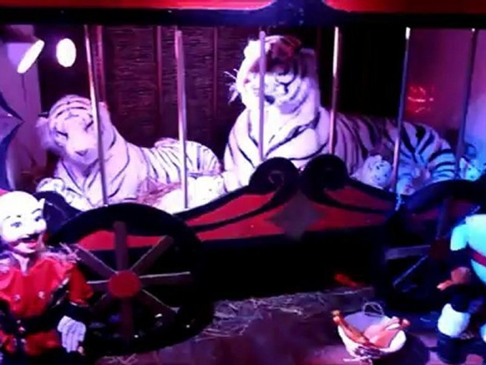 le marcher de noél a reims .. la piste aux étoile de noél