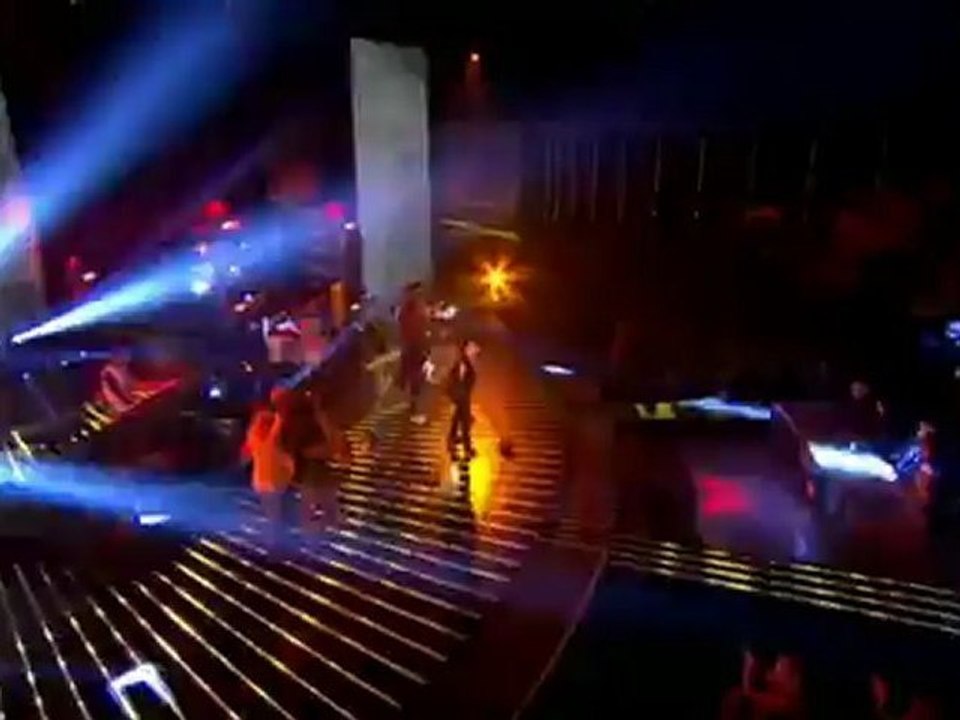 Bruno Mars - Locked Out Of Heaven X-Factor UK 2012
