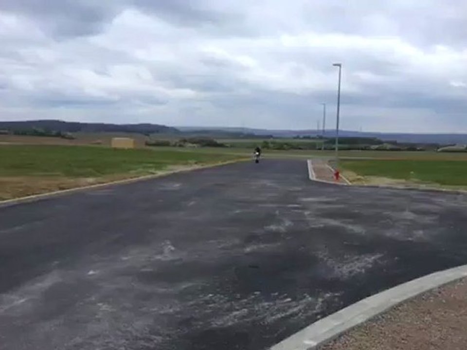 WR400F petit wheeling