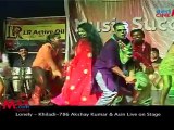 Lonely - Khiladi-786 Akshay Kumar & Asin Live on Stage