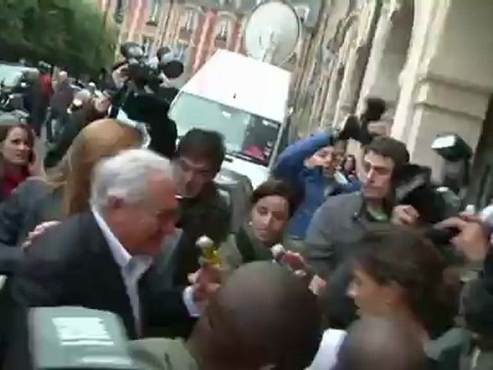 Decisão sobre DSK adiada