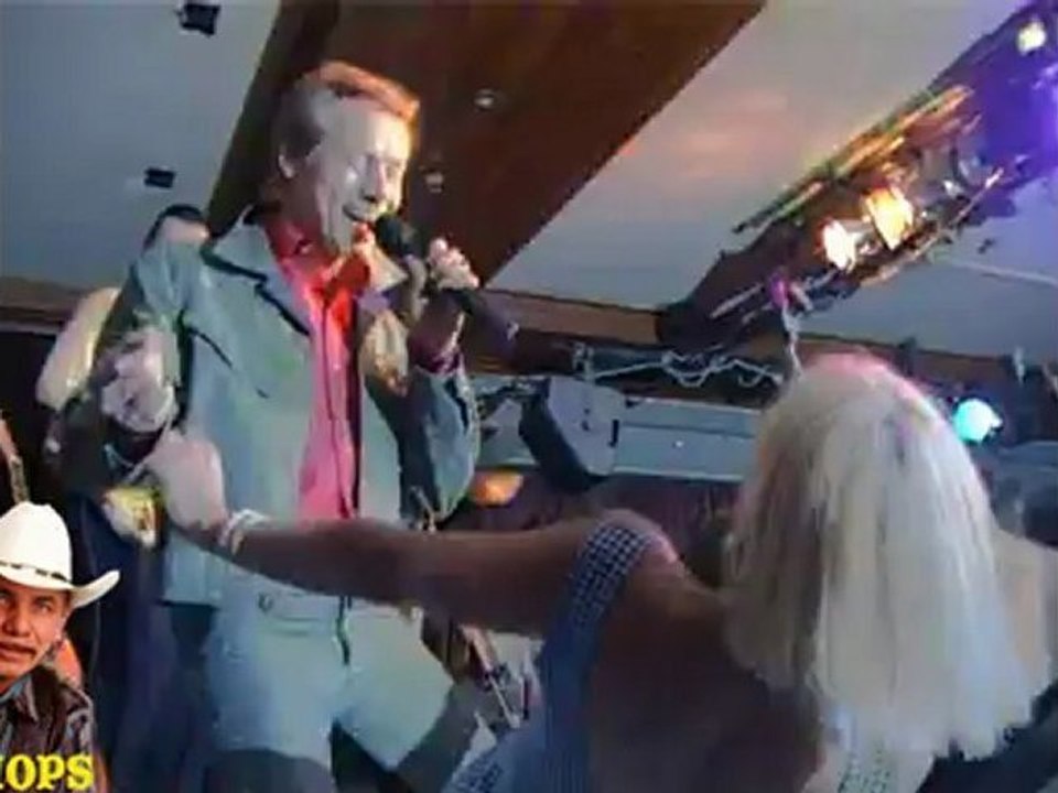 CHRIS EVANS & RICKY NORTON  "TWIST A ST TROPEZ" "ROLLMOPS 2009"