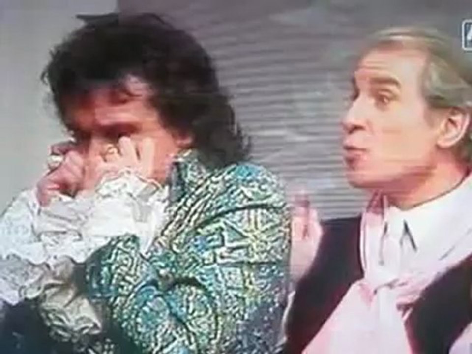 - Michel Sardou Et j.Poiret  (82-screener )-- " La Biscotte  "