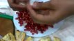 أسرع طريقة لتقشير الرمان (Fastest way to peel a pomegranate)
