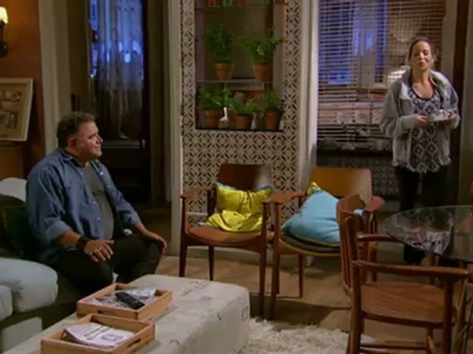 Dinho discute com Lia