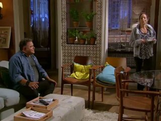 Dinho discute com Lia