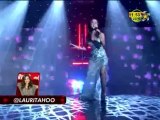 Laura Hoo Canta en Premios Fama