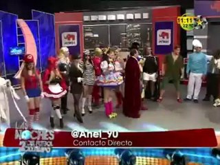 La chica del Antifaz canta