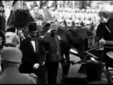 Atatürk'ün Gerçek Sesi Yayınlandı NET SES !! - YouTube