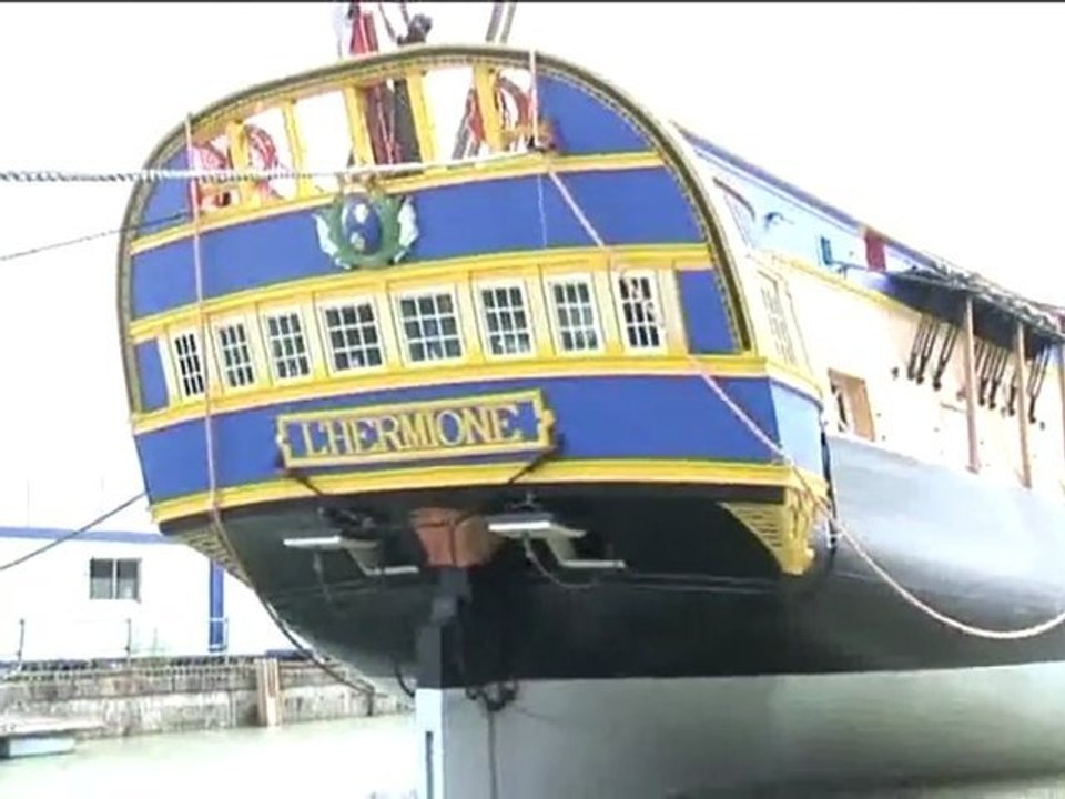09/07/2012 - Mise à l'eau de l'Hermione à Rochefort
